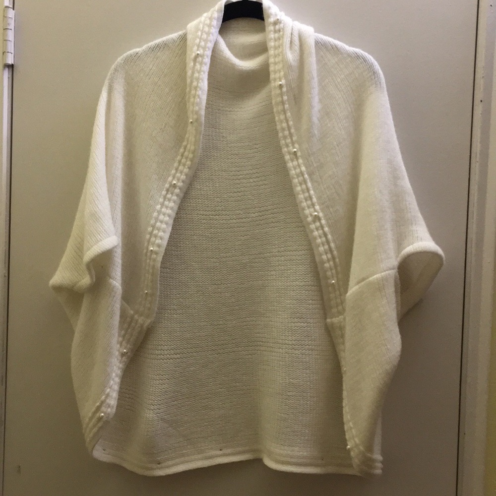 Vintage Pearl Arm Cover-up